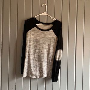 Long sleeve T-shirt with elbow detail